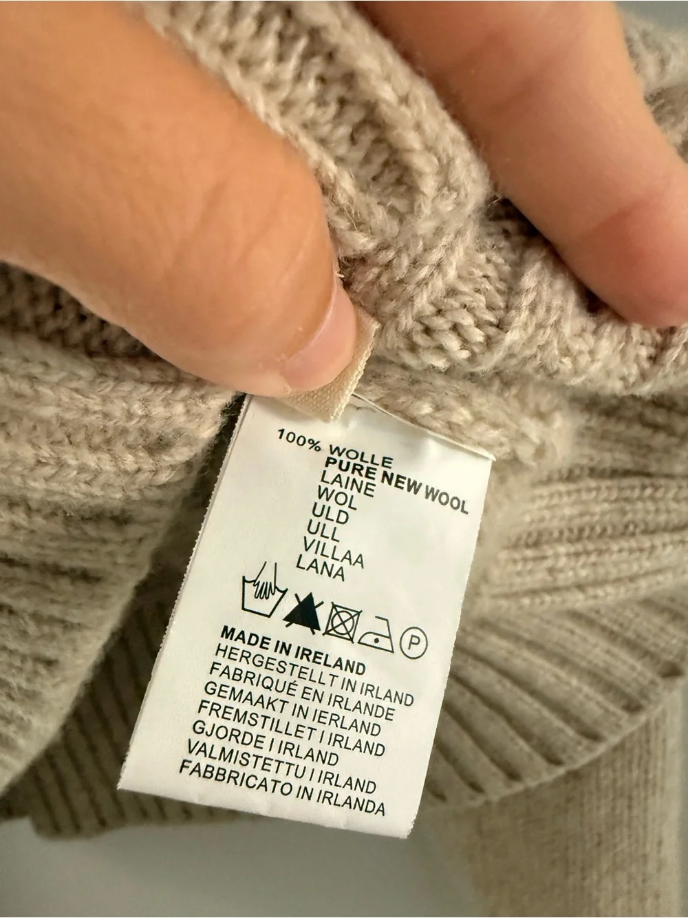 &daughter 100% Wool Fintra Cropped Beige Cream Mockneck Sweater M